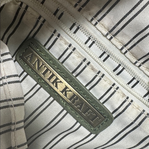Antik Kraft Olive Green Sling Bag right or left purse crossbody - Picture 3 of 4